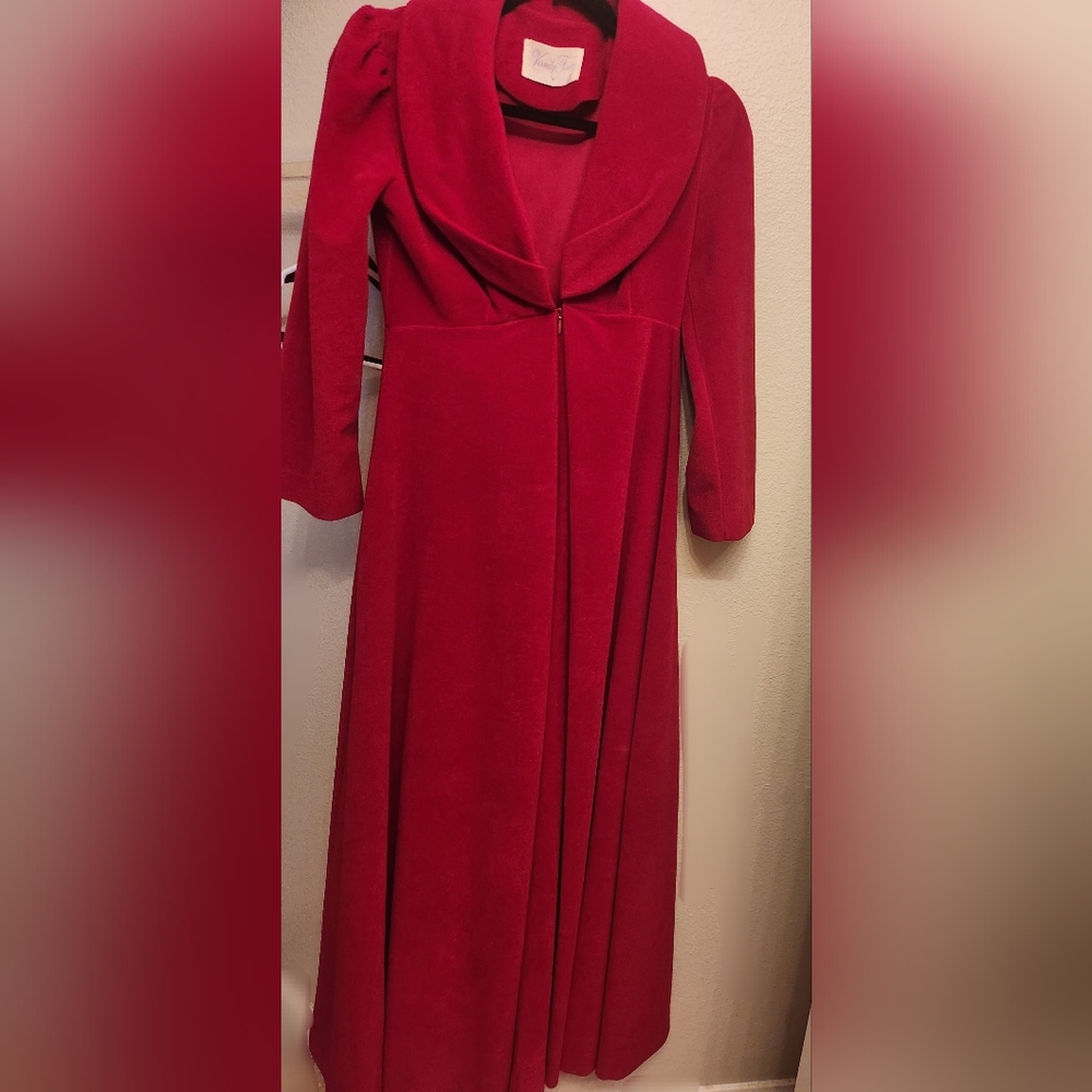 Vintage Vanity Fair dress